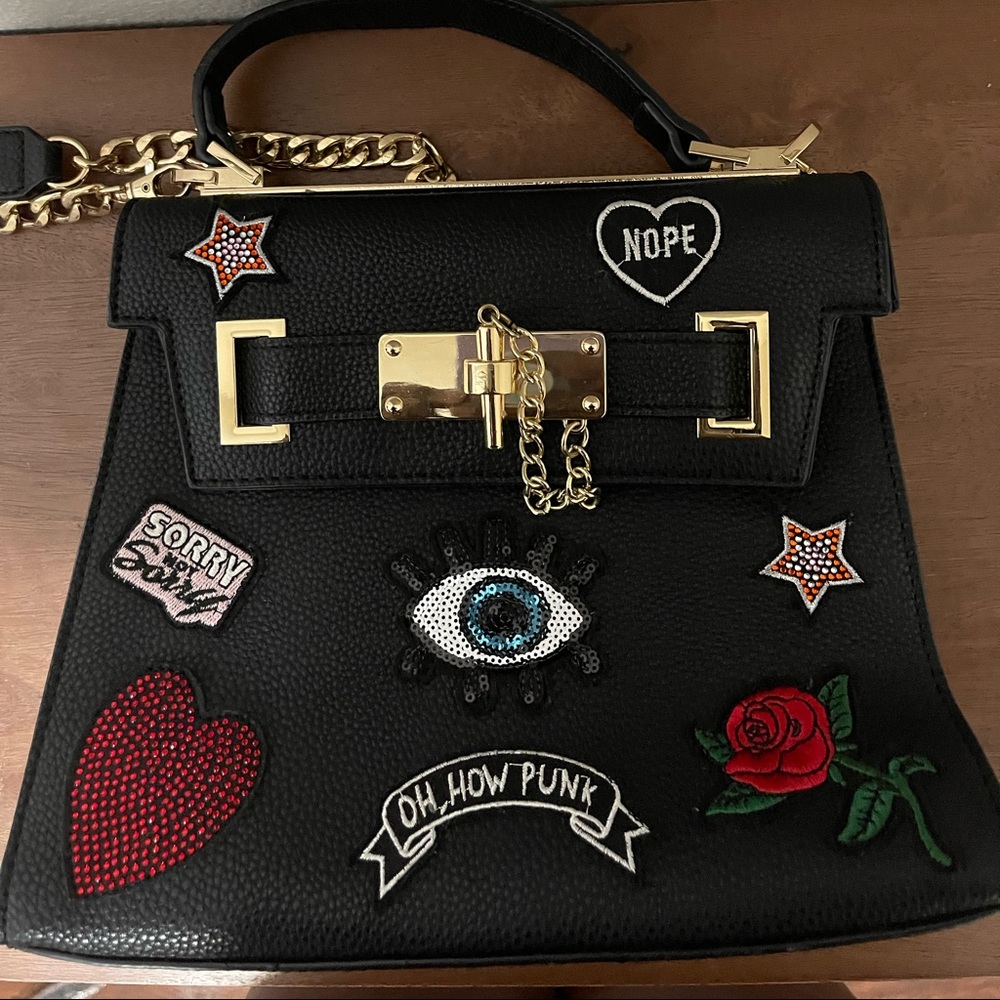 Aldo Clutch